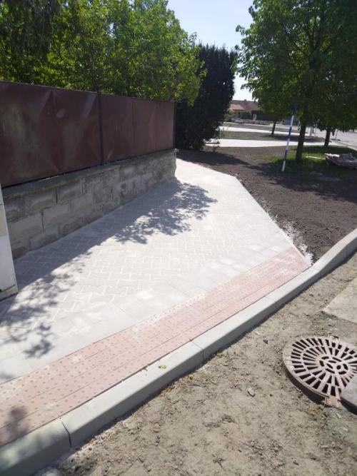7.5. chodník ke hřbitovu